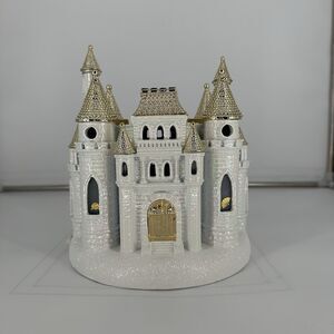 ✅ Bath & Body Works Disney Princess Castle 3-Wick Candle Pedestal Holder NEW